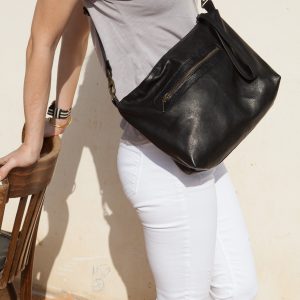 תיק צד עור סוהו - שחור